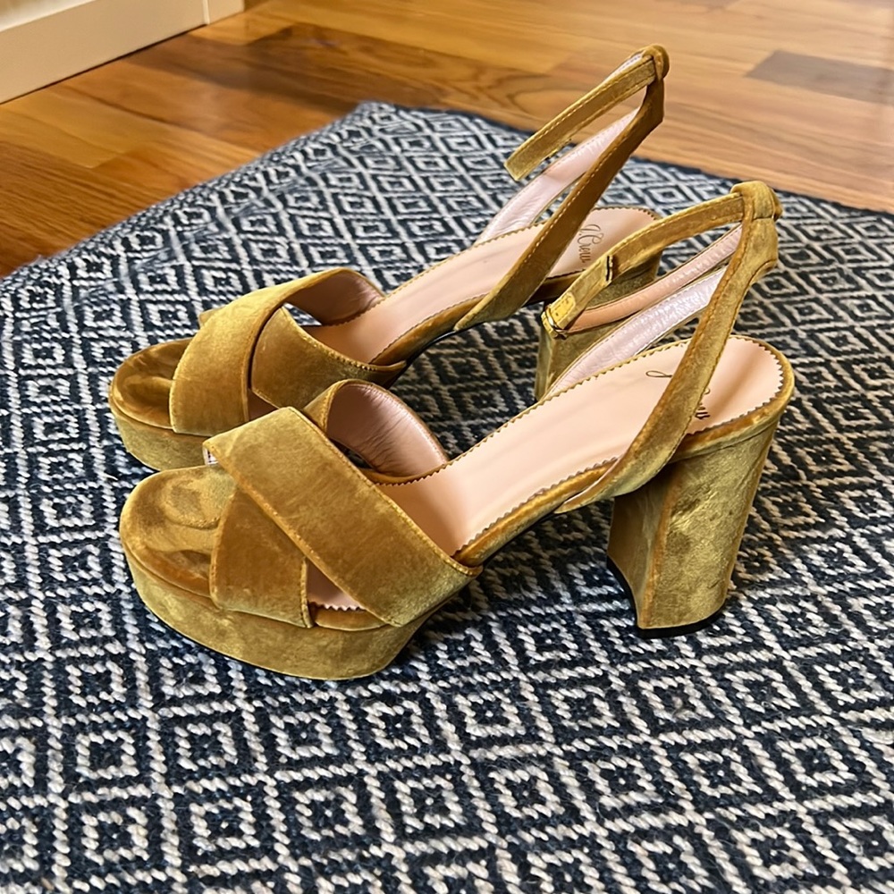 JCrew Size 6.5 Mustard Velvet Shoes in excellent condition